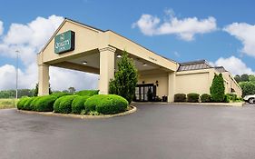 Econo Lodge Holly Springs Ms